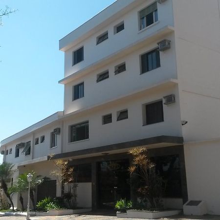Universo Hotel Paulínia Exterior foto